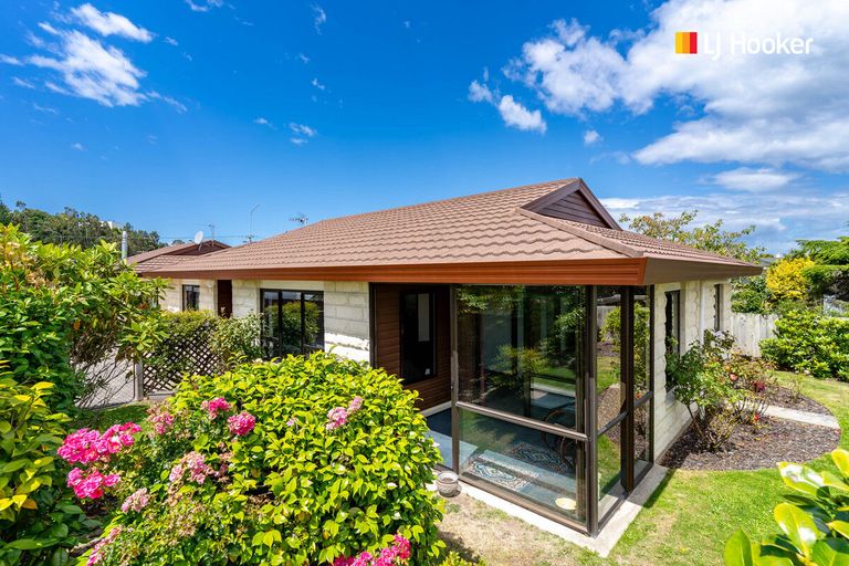 Photo of property in 8b Queens Drive, Saint Kilda, Dunedin, 9012