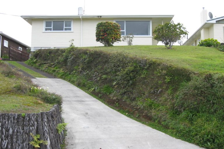 Photo of property in 62 Awanui Street, Merrilands, New Plymouth, 4312