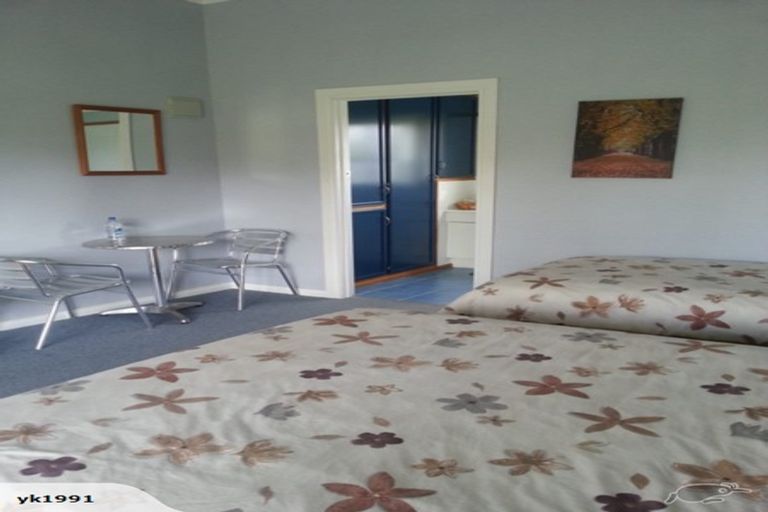 Photo of property in 402 State Highway 2, Mangatawhiri, Pokeno, 2471