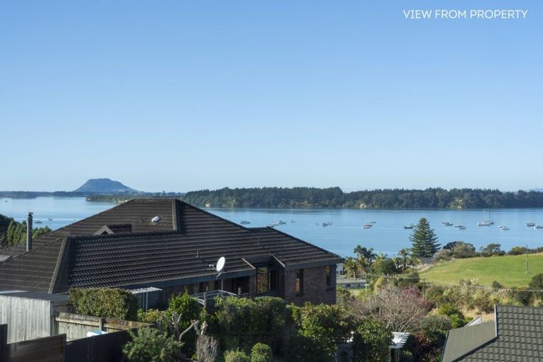 Photo of property in 47 Hamurana Road, Omokoroa, 3114