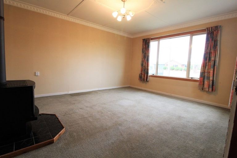 Photo of property in 99 Park Street, Winton, 9720