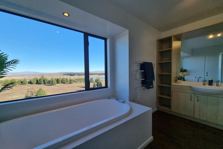 Photo of property in 68 Andrew Don Drive, Lake Tekapo, 7999