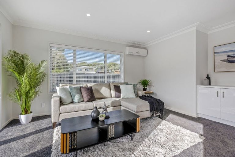 Photo of property in 1/486 Hibiscus Coast Highway, Orewa, 0931