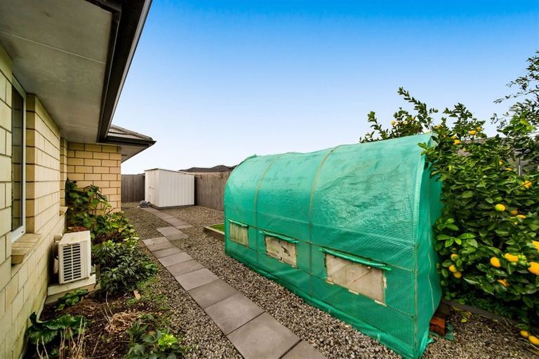 Photo of property in 14 Rawiri Drive, Bell Block, New Plymouth, 4312