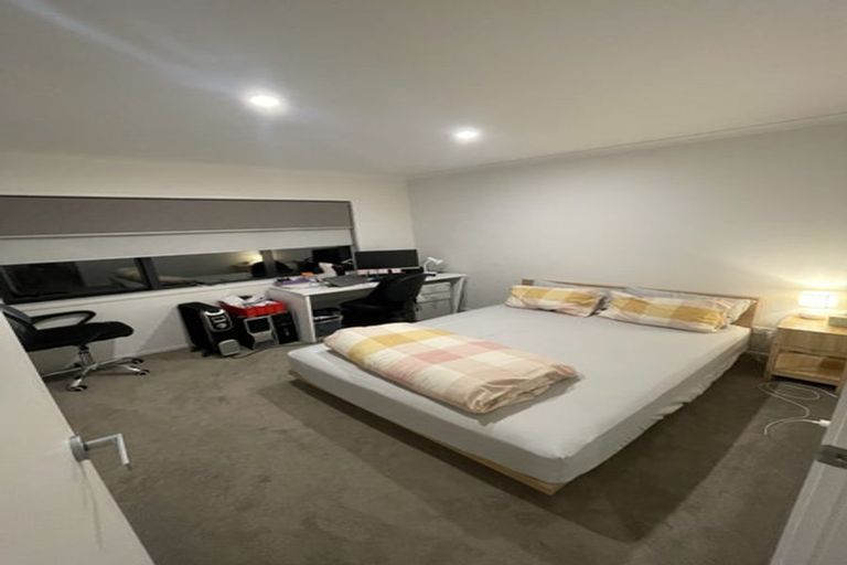 Photo of property in 252b Porchester Road, Takanini, 2112