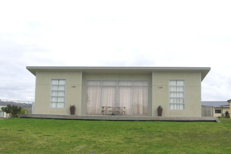 Photo of property in 118 Kauri Crescent, Matarangi, Whitianga, 3592