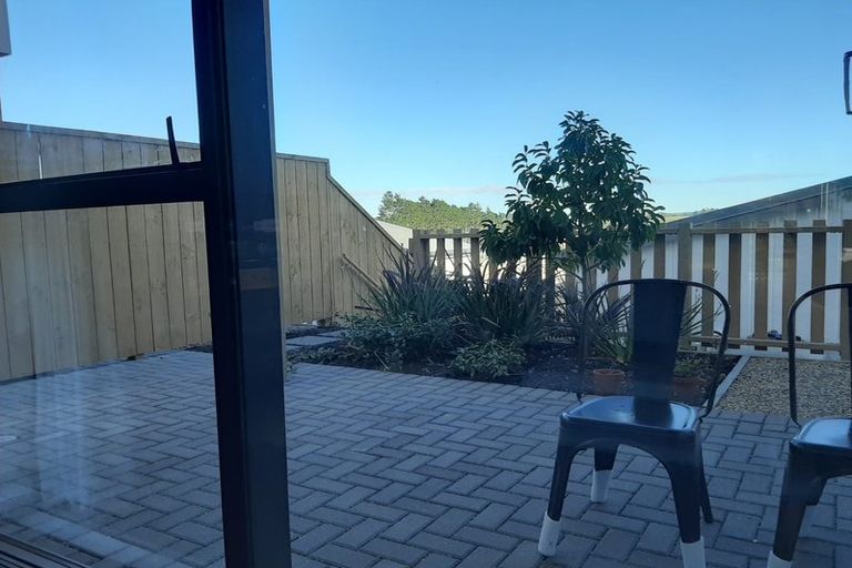 Photo of property in 44 Pukewhero Rise, Westgate, Auckland, 0614