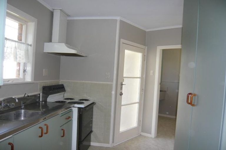 Photo of property in 81 Morrow Avenue, St Andrews, Hamilton, 3200