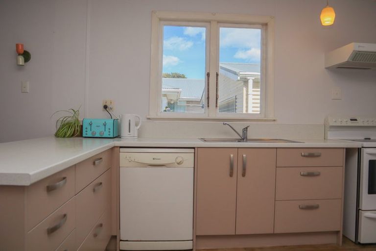 Photo of property in 30 Milton Road, Greymouth, 7805