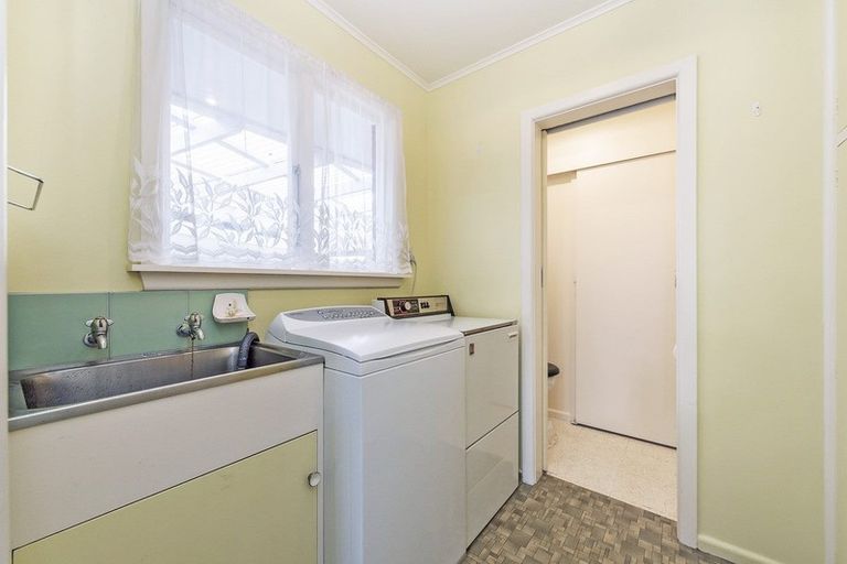 Photo of property in 10 Burrows Place, Ilam, Christchurch, 8041