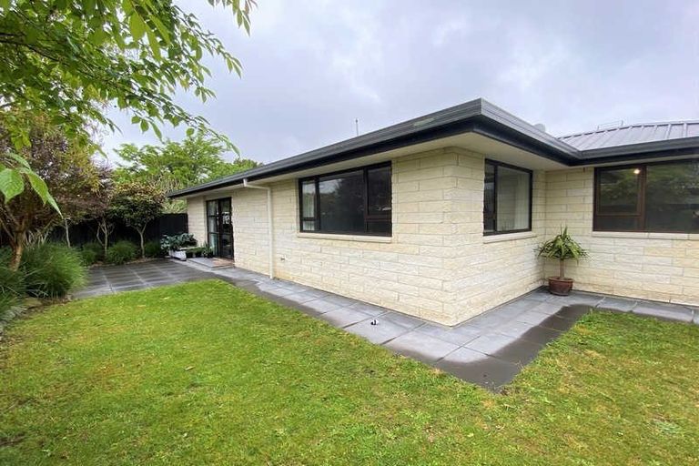 Photo of property in 2/41a Conway Street, Somerfield, Christchurch, 8024