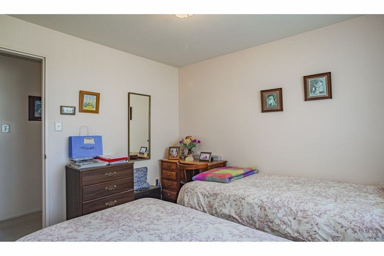 Photo of property in 5 Ellesmere Place, Oceanview, Timaru, 7910