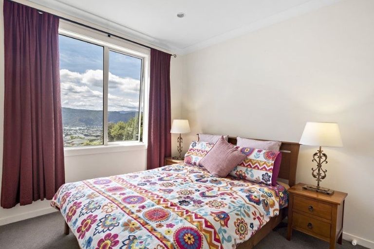 Photo of property in 3 Winifred Way, Belmont, Lower Hutt, 5010