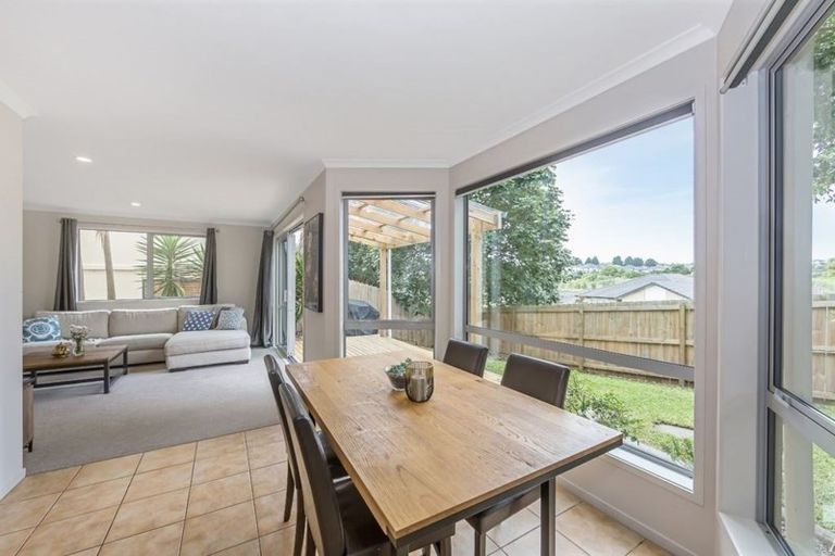 Photo of property in 4b Voyager Drive, Gulf Harbour, Whangaparaoa, 0930