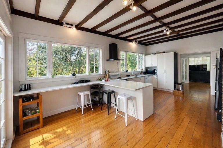 Photo of property in 92 The Avenue, Lucas Heights, Auckland, 0632