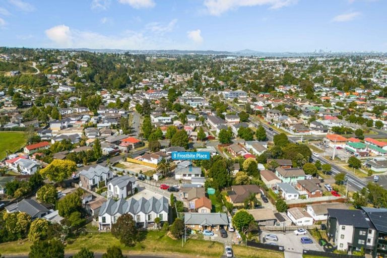 Photo of property in 8 Frostbite Place, Ranui, Auckland, 0612
