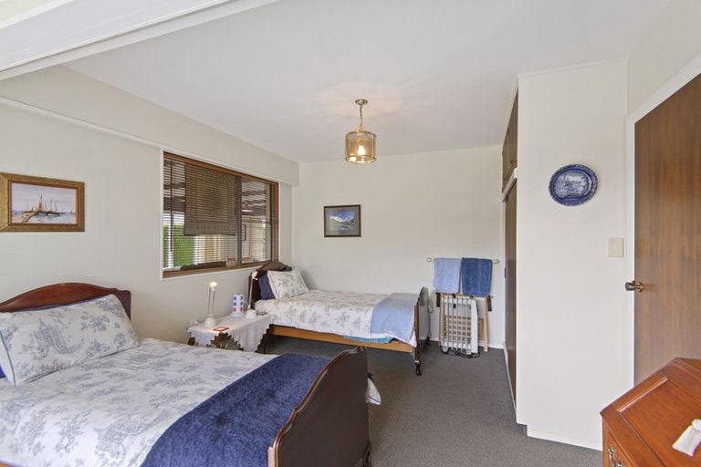 Photo of property in 227 Mount Pleasant Road, Mount Pleasant, Christchurch, 8081