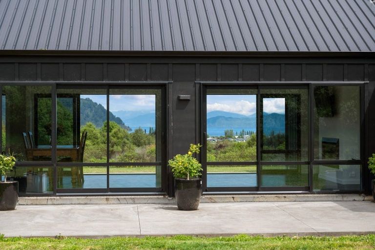 Photo of property in 42 Lacebark Drive, Kinloch, Taupo, 3377