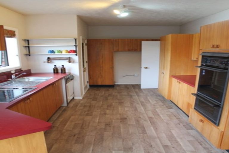 Photo of property in 28a Hamilton Avenue, Ilam, Christchurch, 8041