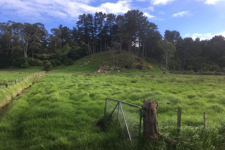 Photo of property in 2328 Tiki Sh25 Road, Preece Point, Coromandel, 3506