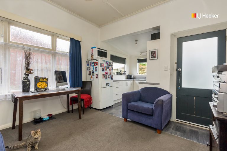 Photo of property in 12 Kirkcaldy Street, South Dunedin, Dunedin, 9012