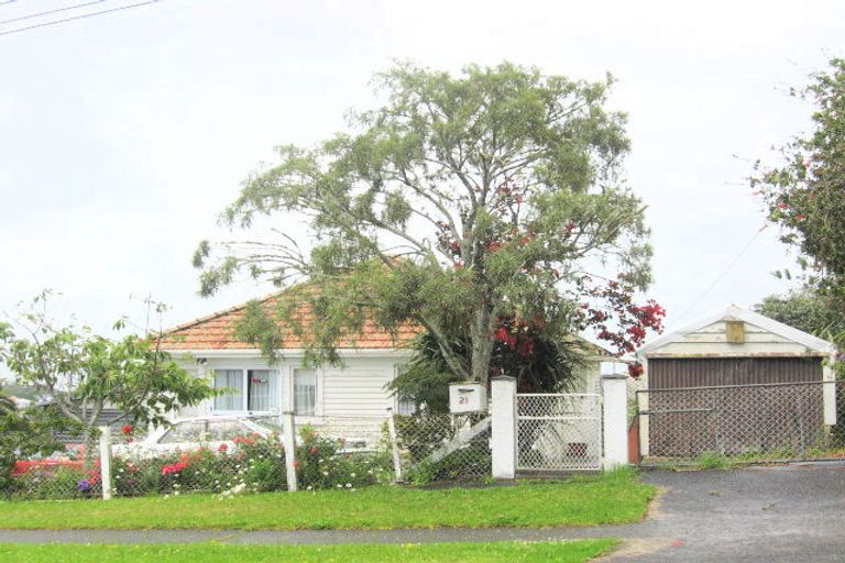 Photo of property in 21 Sherwood Road, Onerahi, Whangarei, 0110