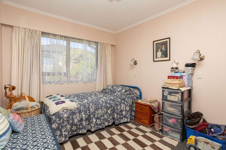 Photo of property in 59 Allardice Street, Dannevirke, 4930