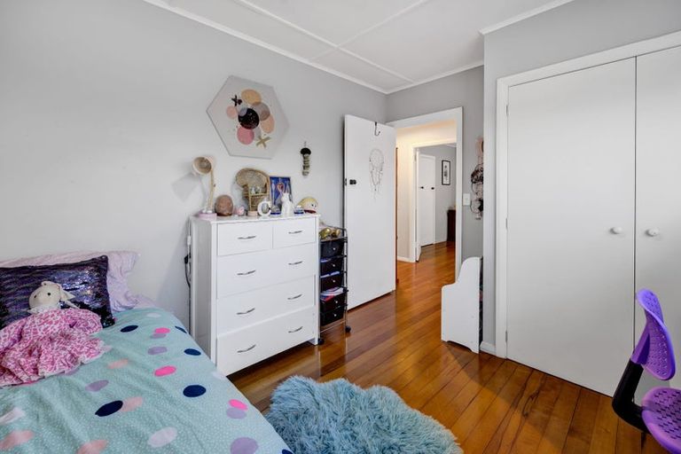 Photo of property in 6 Brookes Terrace, Waitara, 4320