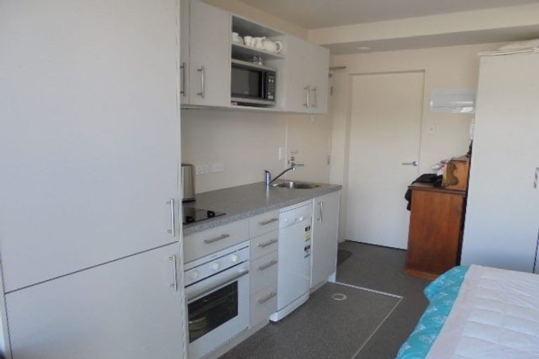 Photo of property in The Peak Apartments, 1001/170 Taranaki Street, Te Aro, Wellington, 6011