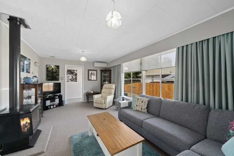 Photo of property in 8 Paehoro Grove, Turangi, 3334