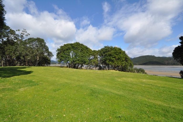 Photo of property in 71 Tangiteroria Lane, Pauanui, Hikuai, 3579