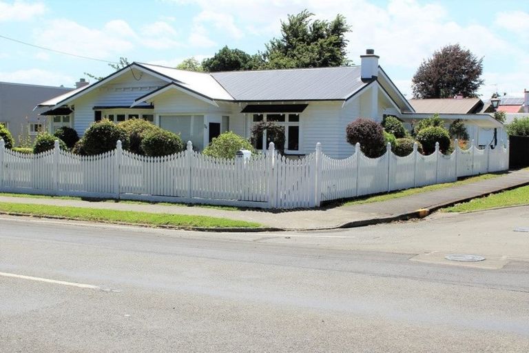 Photo of property in 124 Anzac Parade, Whanganui East, Whanganui, 4500