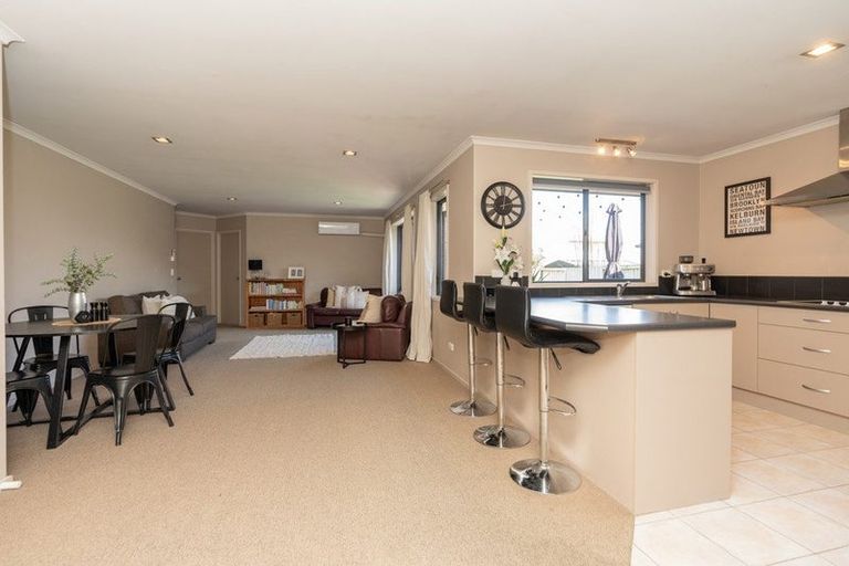 Photo of property in 25 Thomas Road, Huntington, Hamilton, 3210