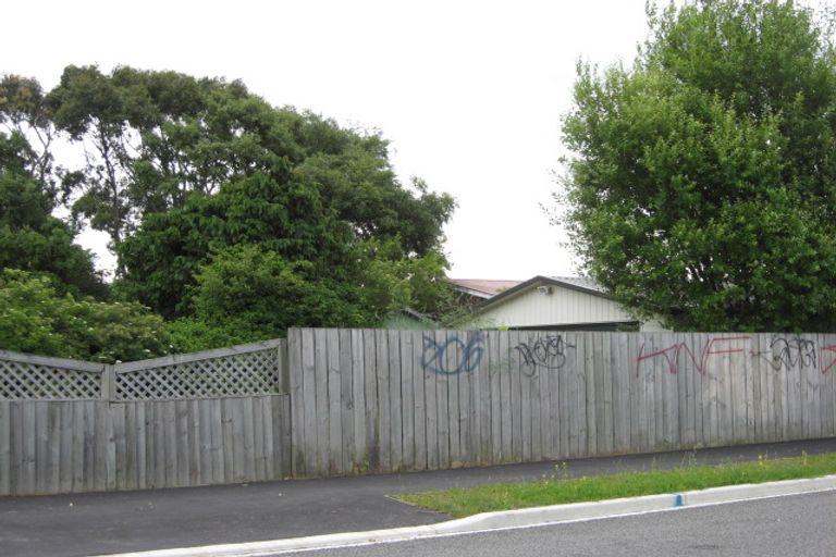 Photo of property in 15 Portman Street, Woolston, Christchurch, 8062