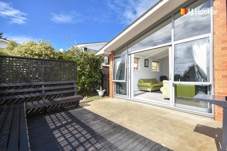 Photo of property in 7 Kinmont Crescent, Kinmont Park, Mosgiel, 9024