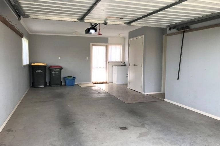 Photo of property in 5 Wilton Street, Westown, New Plymouth, 4310