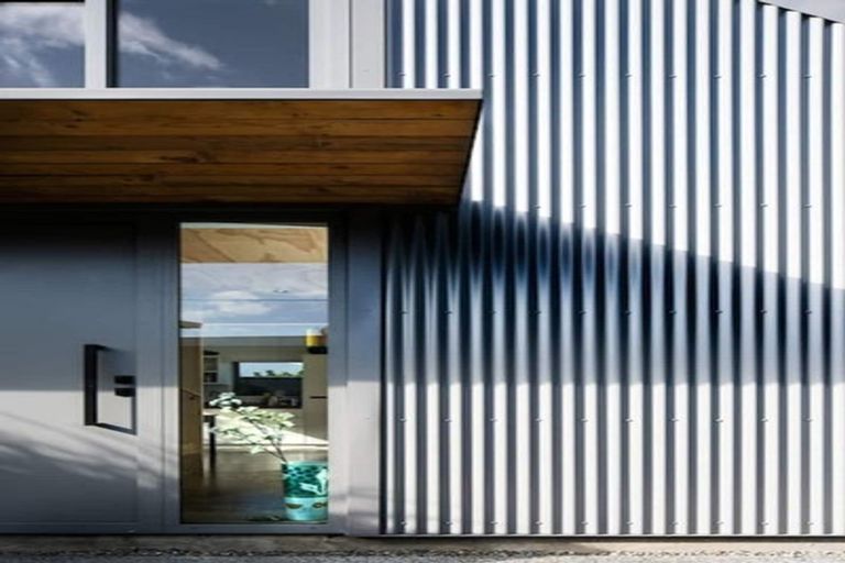 Photo of property in 14 High Street, Petone, Lower Hutt, 5012