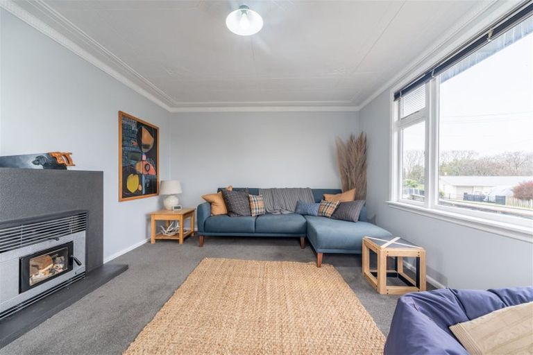 Photo of property in 8 London Street, Weston, Oamaru, 9401