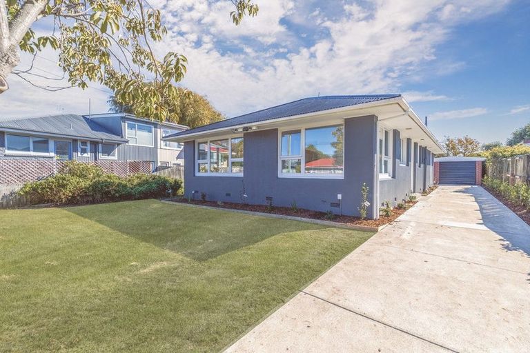 Photo of property in 33 Mcbratneys Road, Dallington, Christchurch, 8061