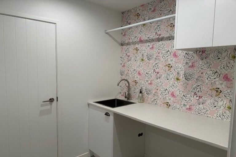 Photo of property in 130 Adler Drive, Ohauiti, Tauranga, 3112