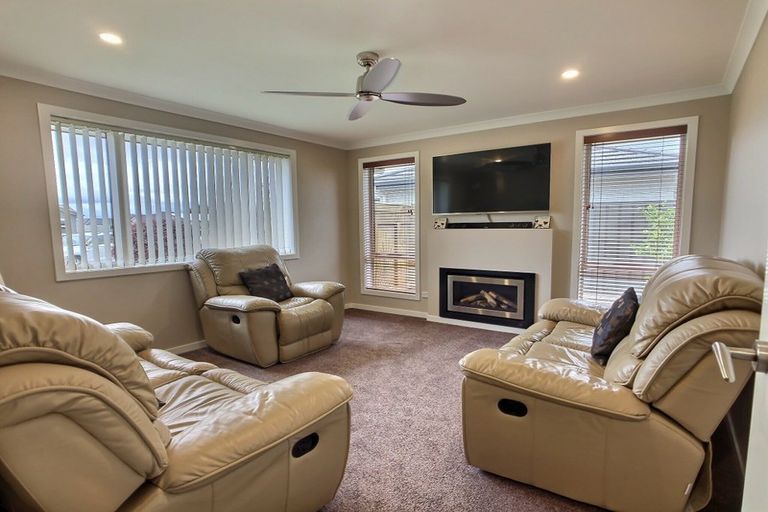 Photo of property in 4 Rakaia Way, Poraiti, Napier, 4112