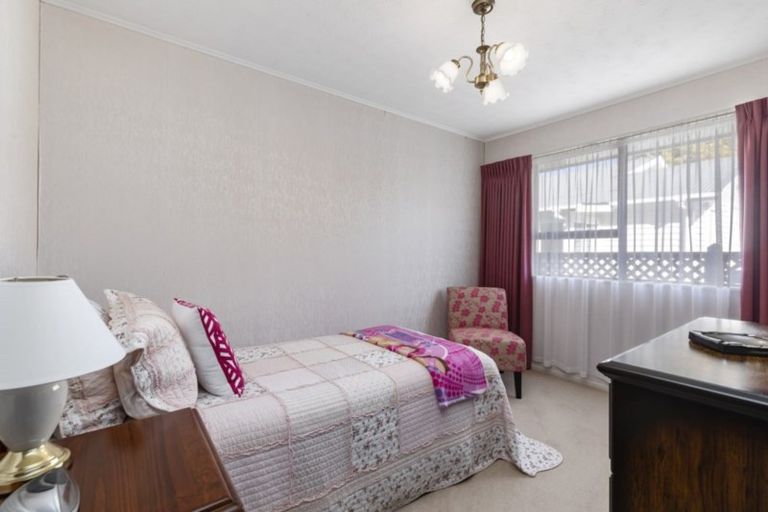 Photo of property in 7 Maire Street, Woburn, Lower Hutt, 5010