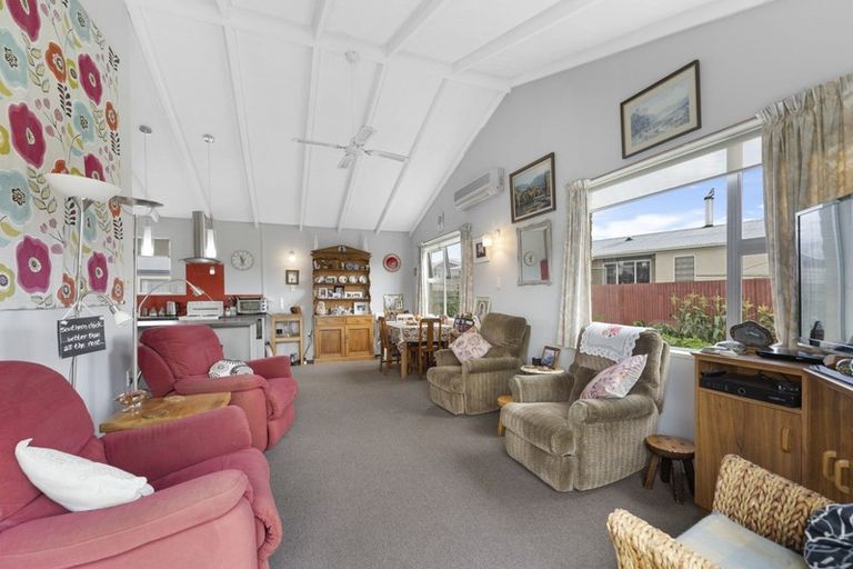 Photo of property in 8b Brandon Street, Alexandra, 9320