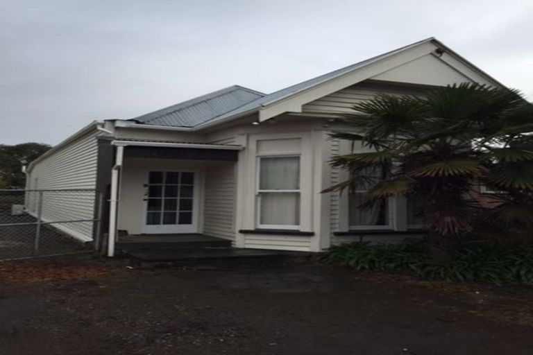 Photo of property in 29 Whitmore Street, Edgeware, Christchurch, 8013