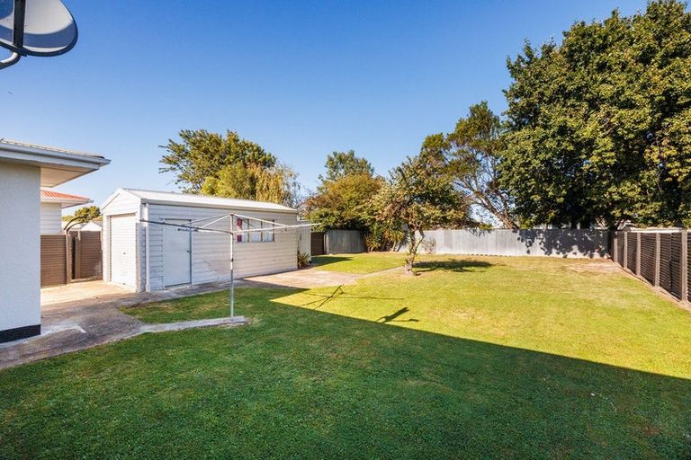 Photo of property in 18 Anakiwa Street, Kelvin Grove, Palmerston North, 4414