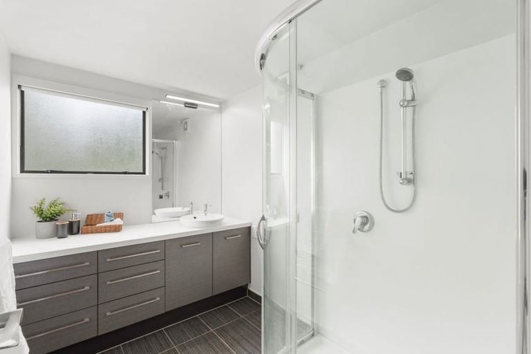 Photo of property in 31 Dovedale Avenue, Ilam, Christchurch, 8041