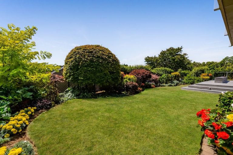 Photo of property in 50d Karina Road, Merrilands, New Plymouth, 4312