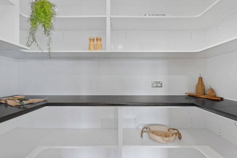 Photo of property in 118 Metehau Street, Marshland, Christchurch, 8083