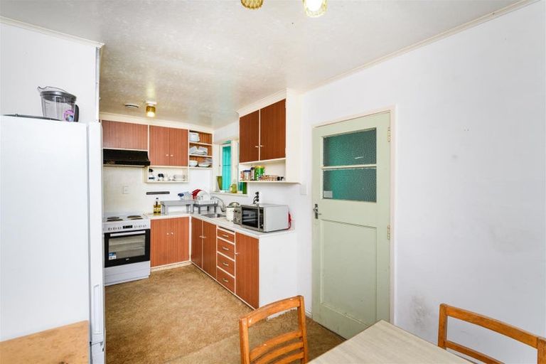 Photo of property in 35 Beaven Street, Marton, 4710