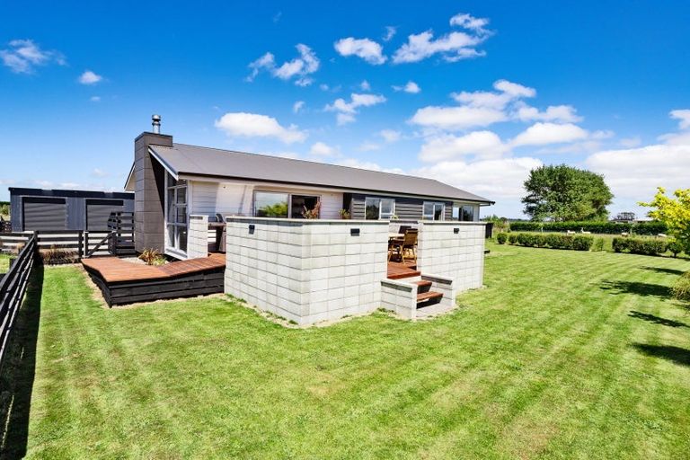 Photo of property in 12 Dowling Road, Longbush, Invercargill, 9871